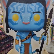 Piñata estilo personaje azul