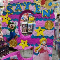 Piñata número cinco temática